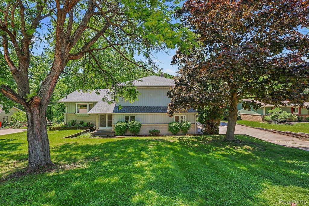 1457 W Avon Road, Rochester Hills city
