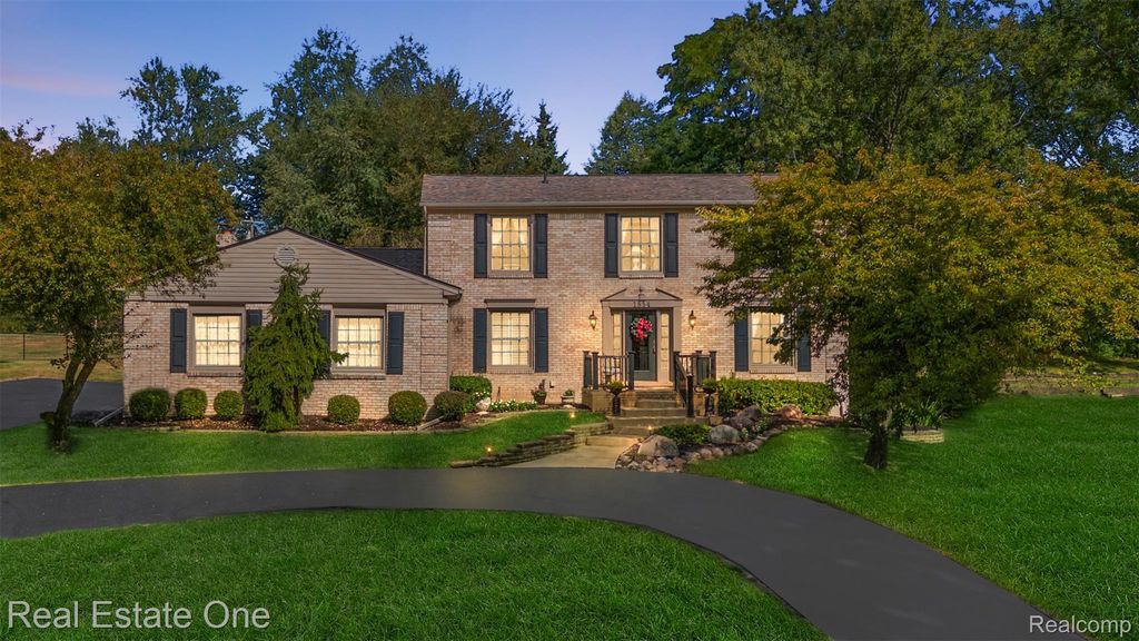 1854 Ludgate Lane, Rochester Hills city