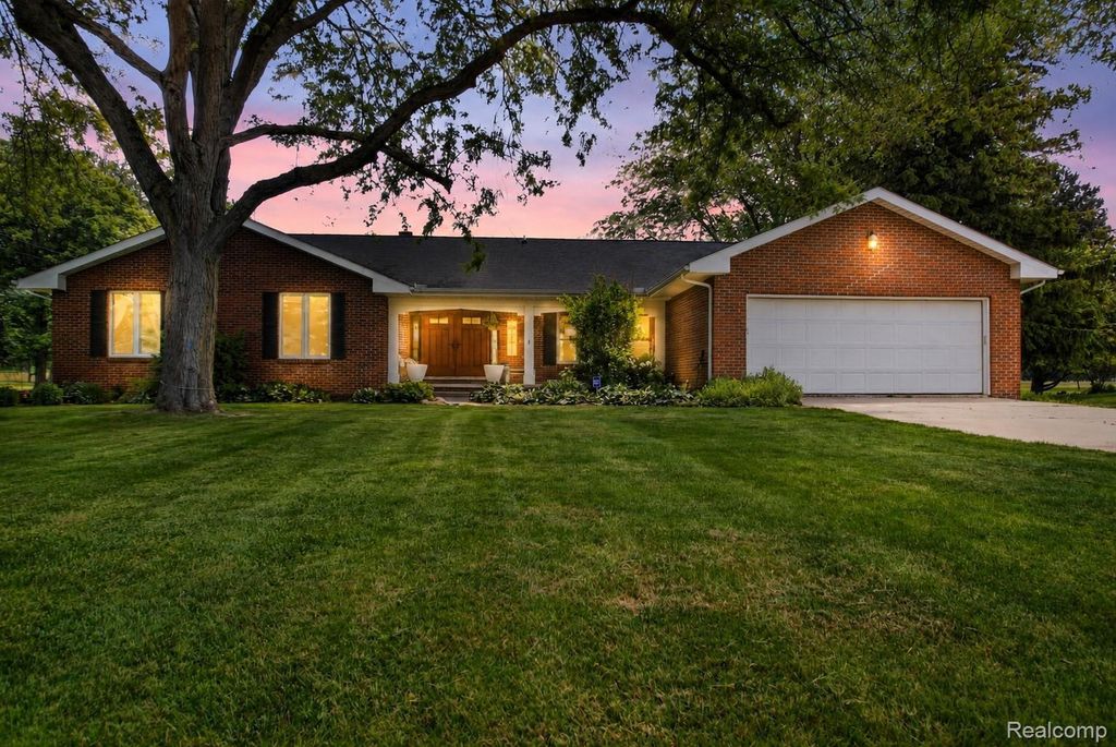 1330 Meadow Green Lane, Linden city