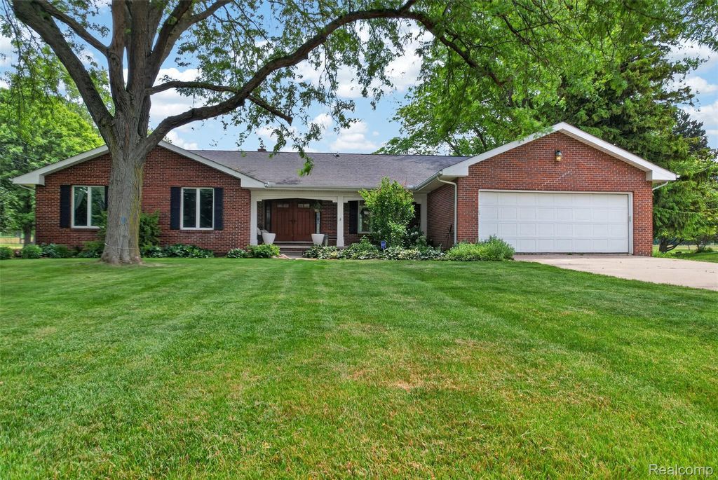 1330 Meadow Green Lane, Linden city