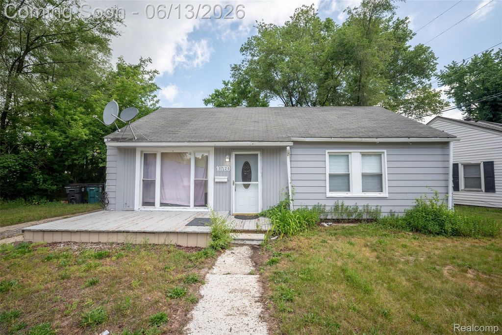 10760 Troy Street, Oak Park city