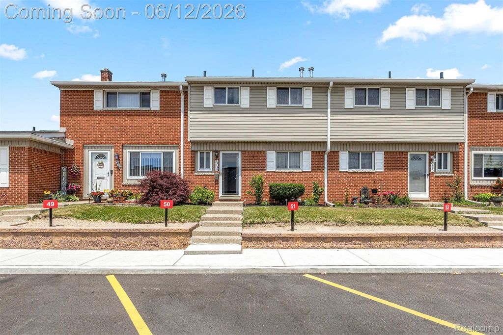 29156 Manchester Street, Westland city