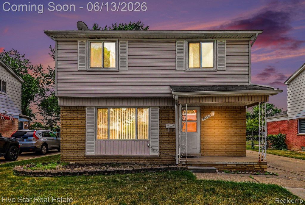 29261 Marshall Street, Southfield city