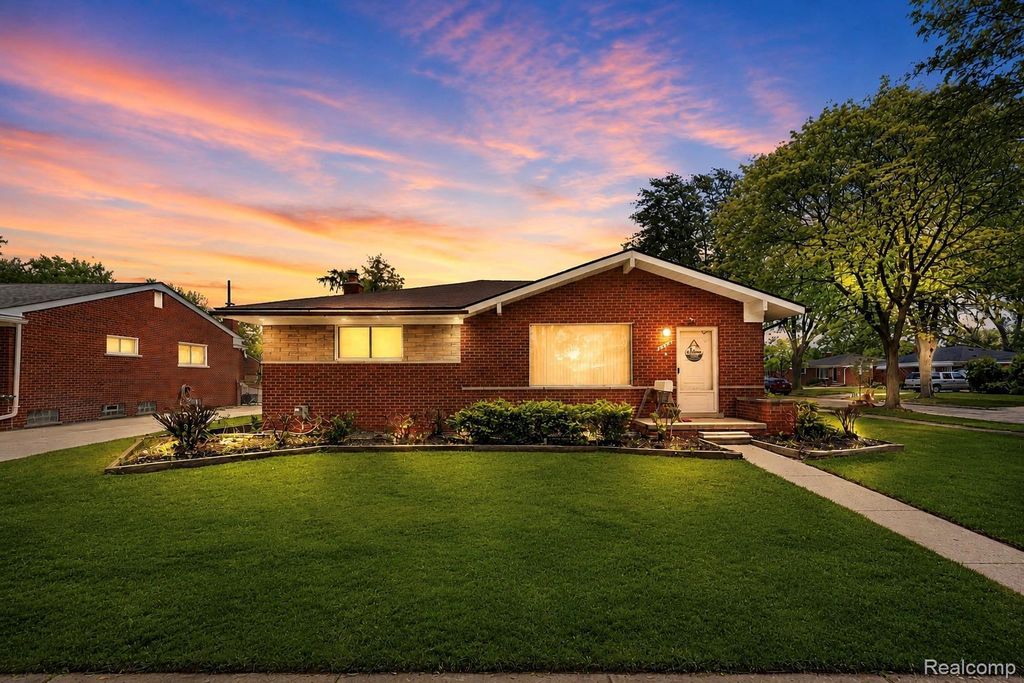 28326 Alden Street, Madison Heights city