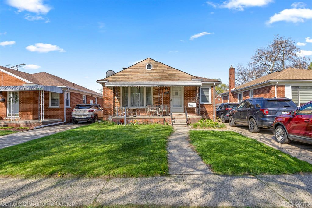8227 Riverview Street, Dearborn Heights city
