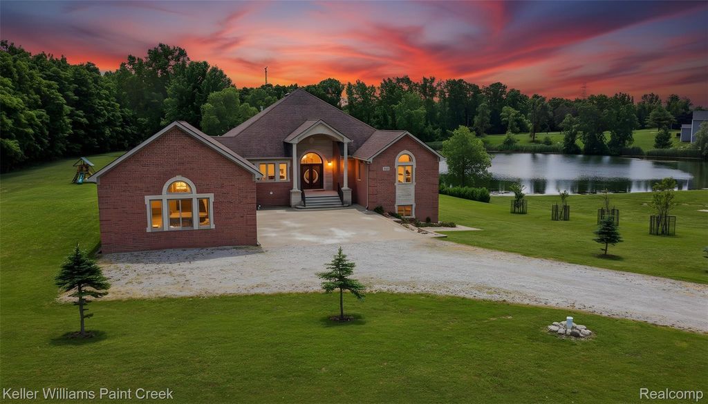 2400 Inwood Road, Washington