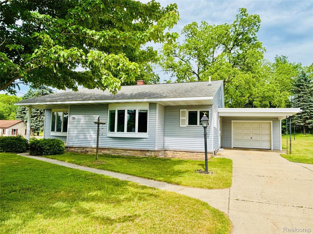 106 N Brownson Avenue, Kingsley village