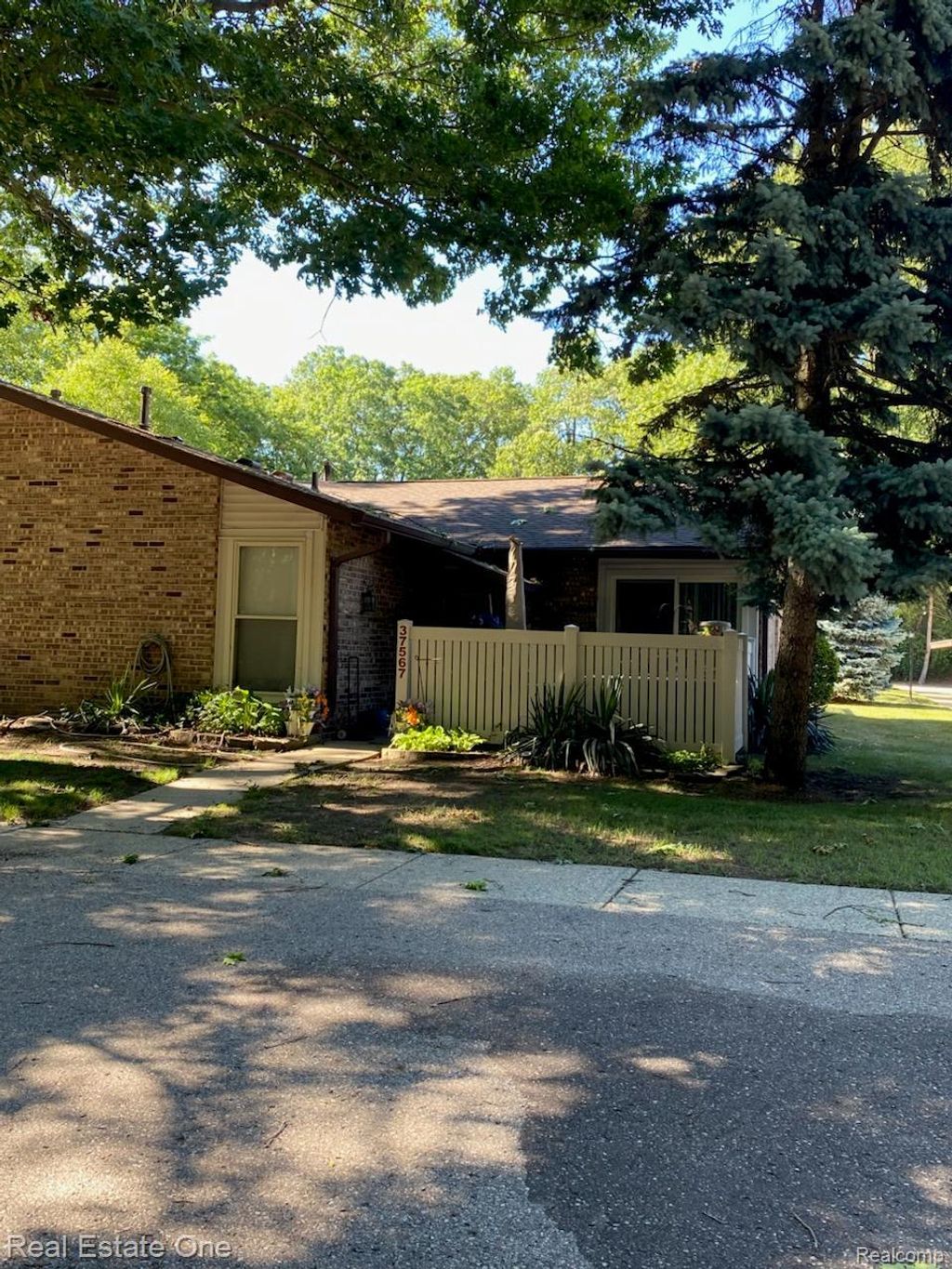 37567 Barkridge Circle 59, Westland