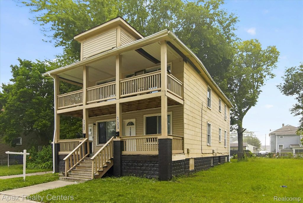 17358 Clarann Street, Melvindale city