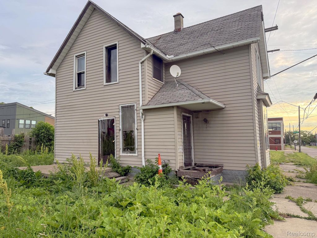1726 Pine Street, Detroit city
