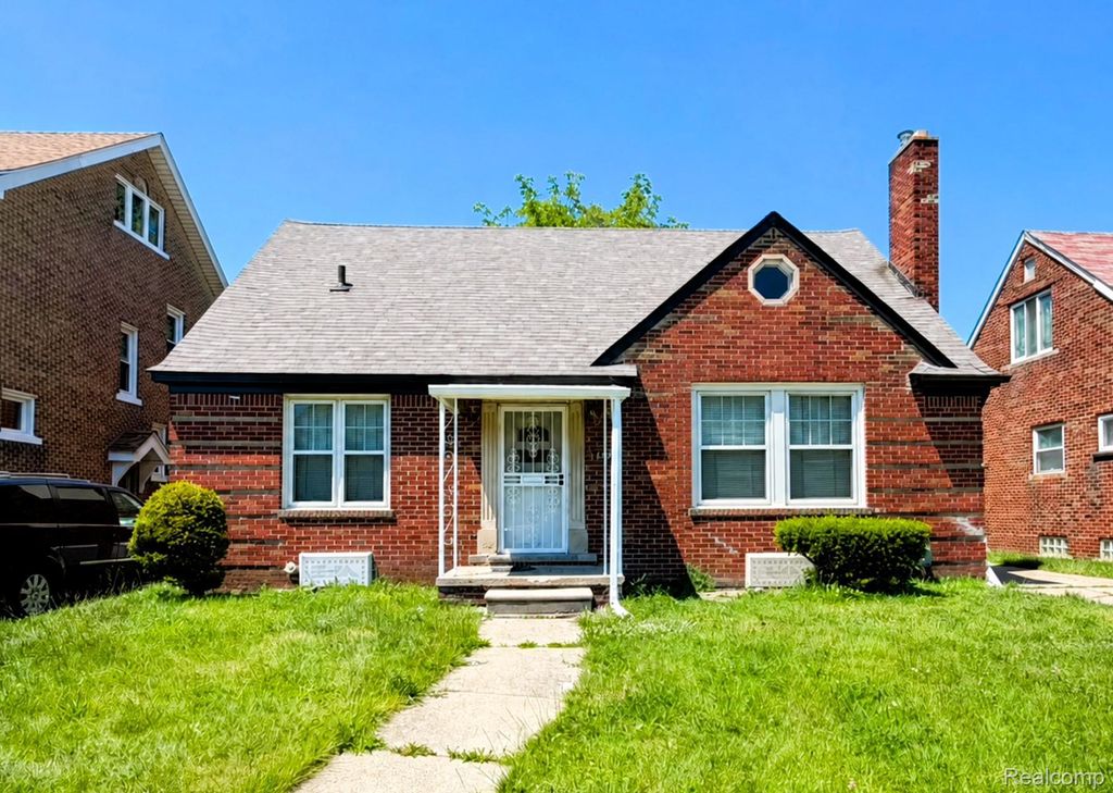 8573 E Outer Drive, Detroit city