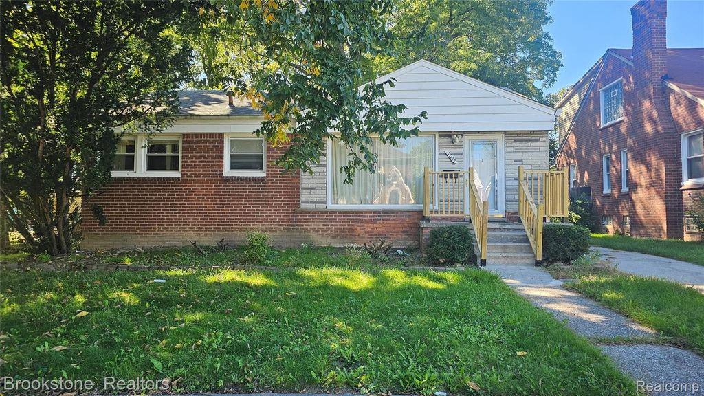 17137 Pierson Street, Detroit