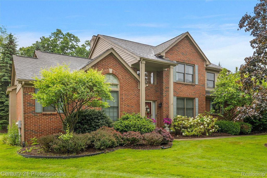 8117 Remington Court, Clarkston