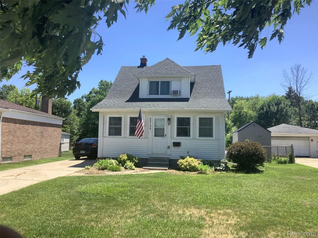 22124 Violet Street, St. Clair Shores city