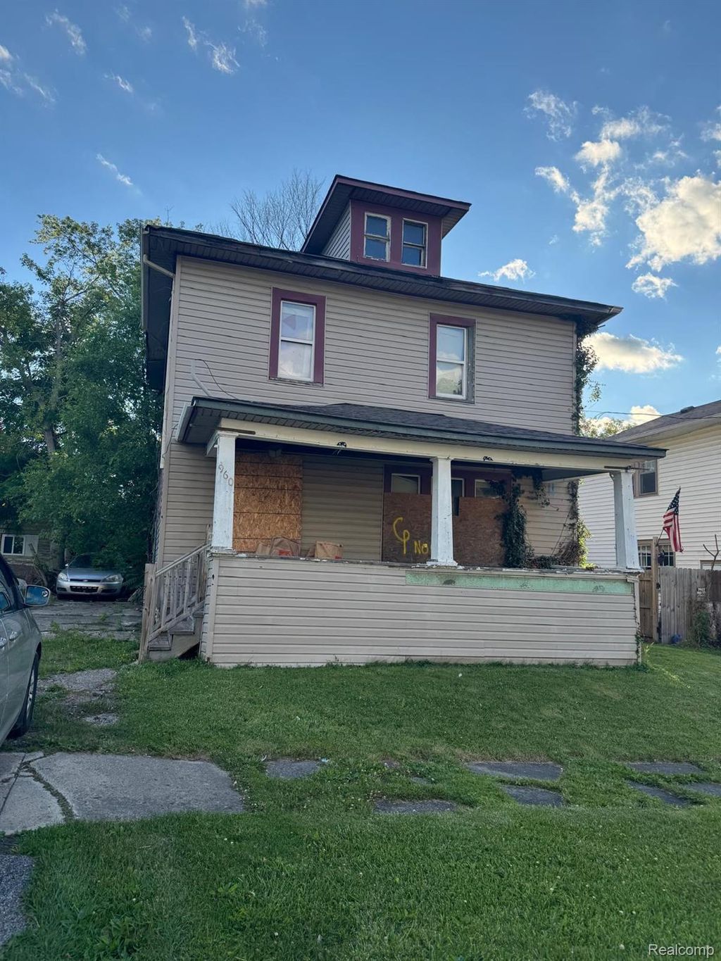 960 Vosburg Street, Flint city