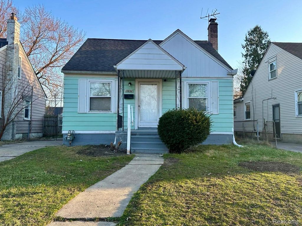 15850 E State Fair Street, Detroit city