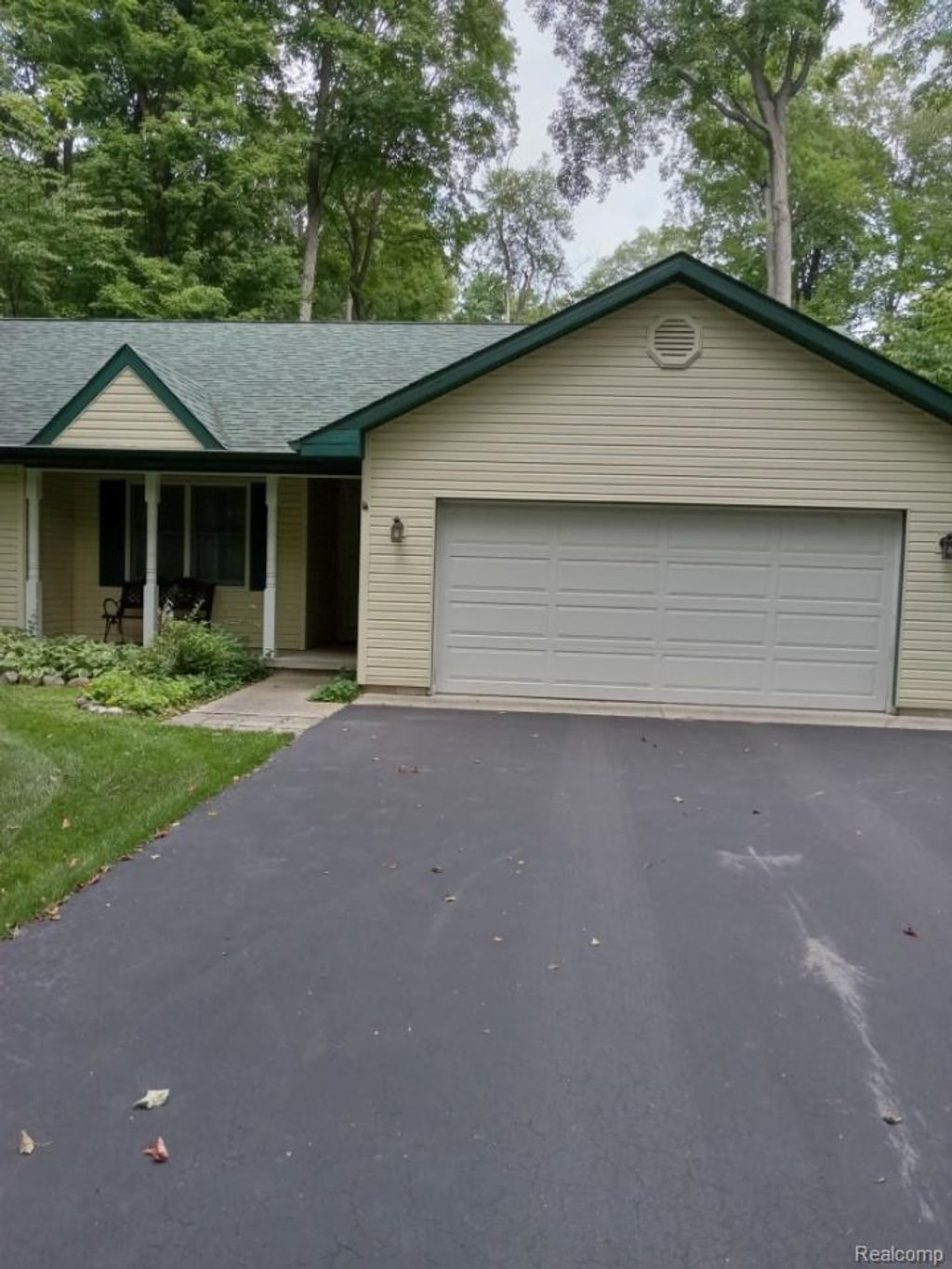 4405 S Hemlock Road, Centerville township