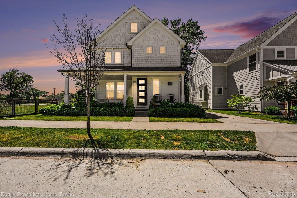 111 N Dorchester Avenue, Royal Oak city