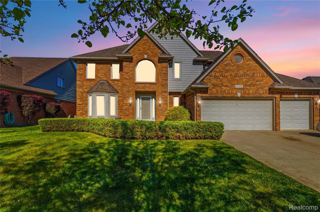 50426 Chief Drive, Macomb township