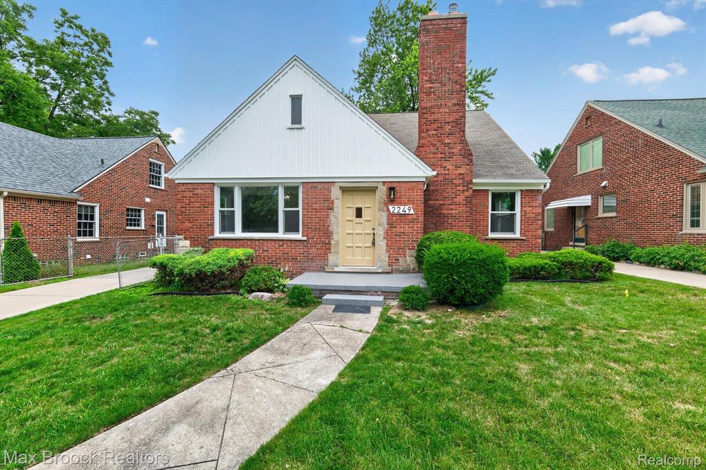 2249 Benjamin Avenue, Royal Oak city