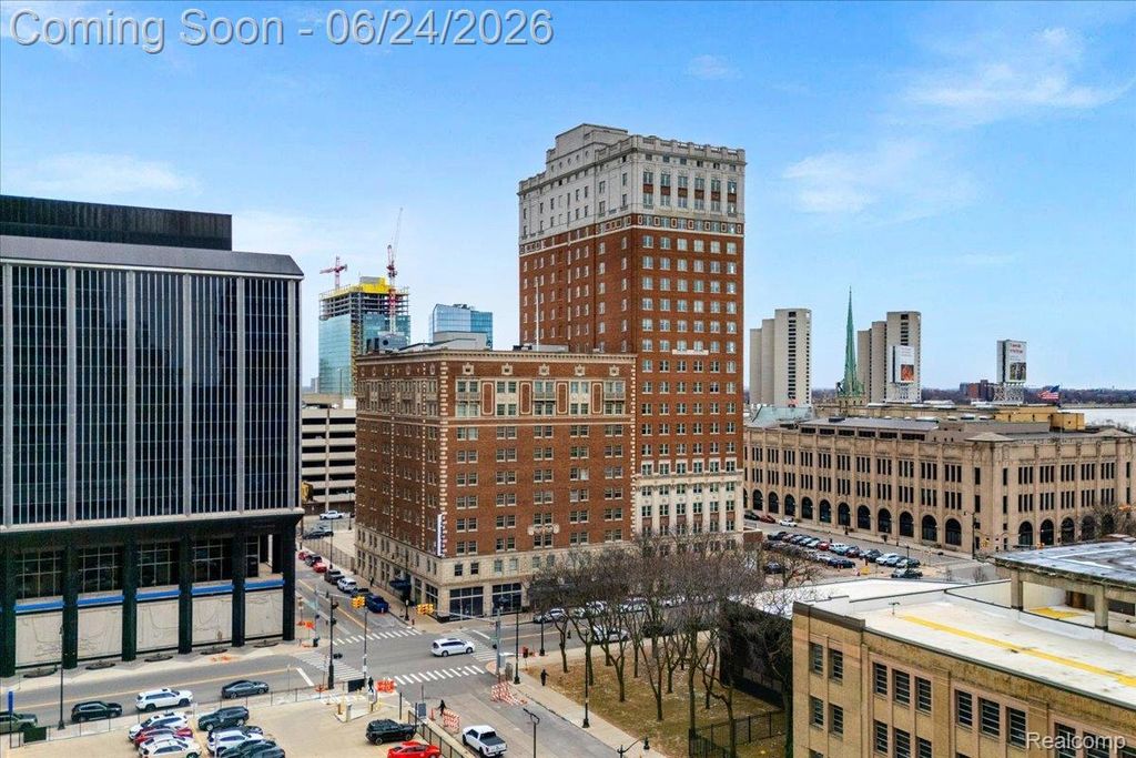 525 W Lafayette Boulevard 13e, Detroit