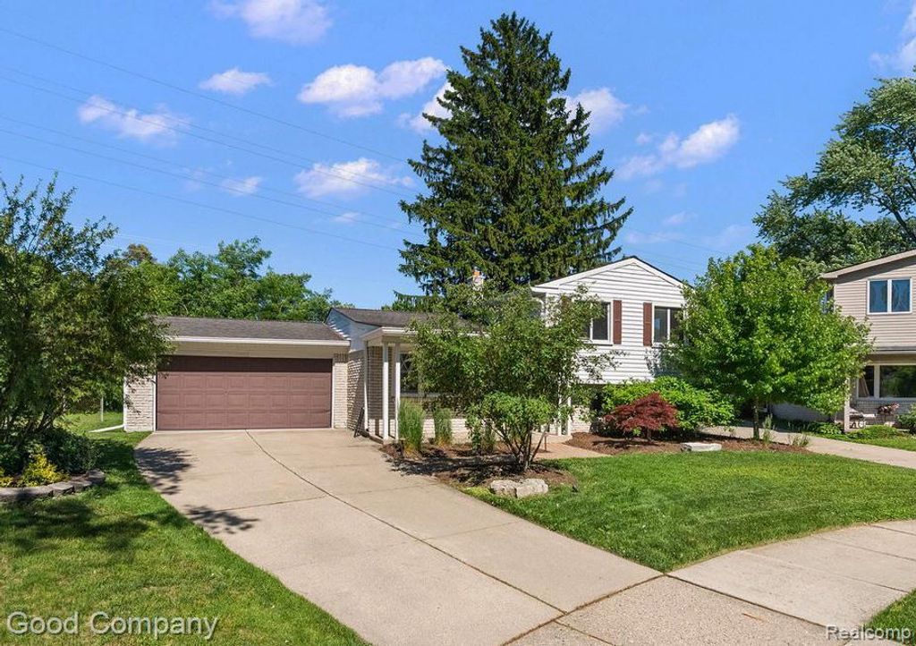3026 Linwood Court, Royal Oak city