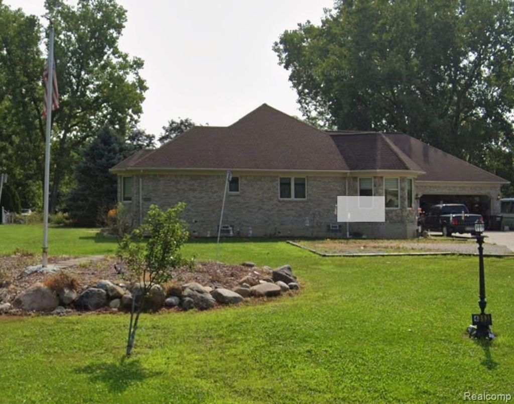 4343 Dauncy Road, Berlin charter township