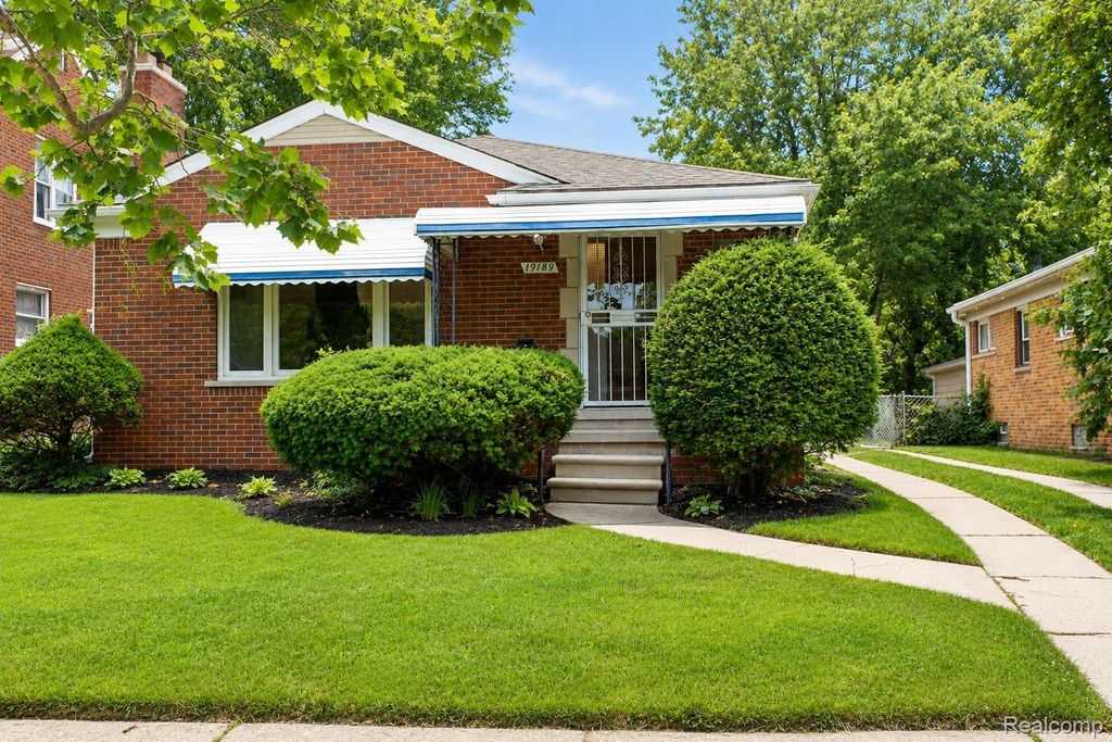 19189 Berden Street, Detroit city