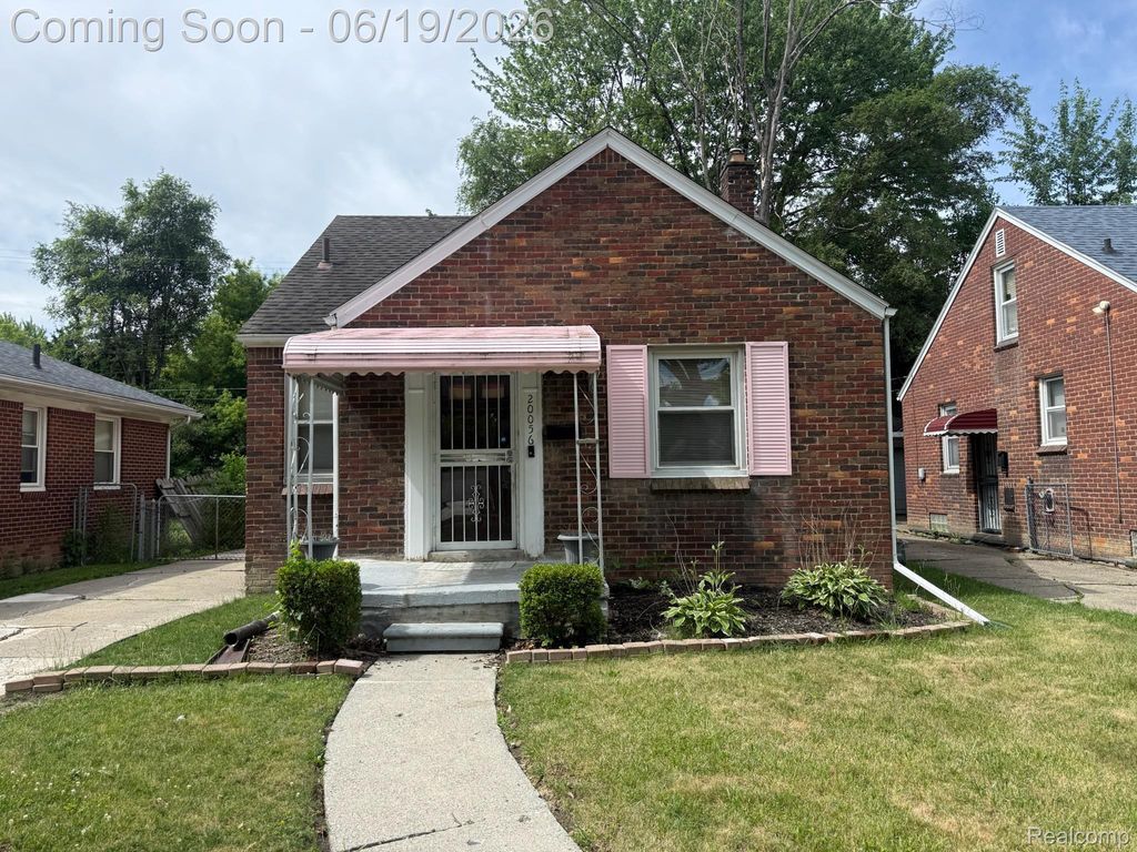 20056 Roscommon Street, Harper Woods city