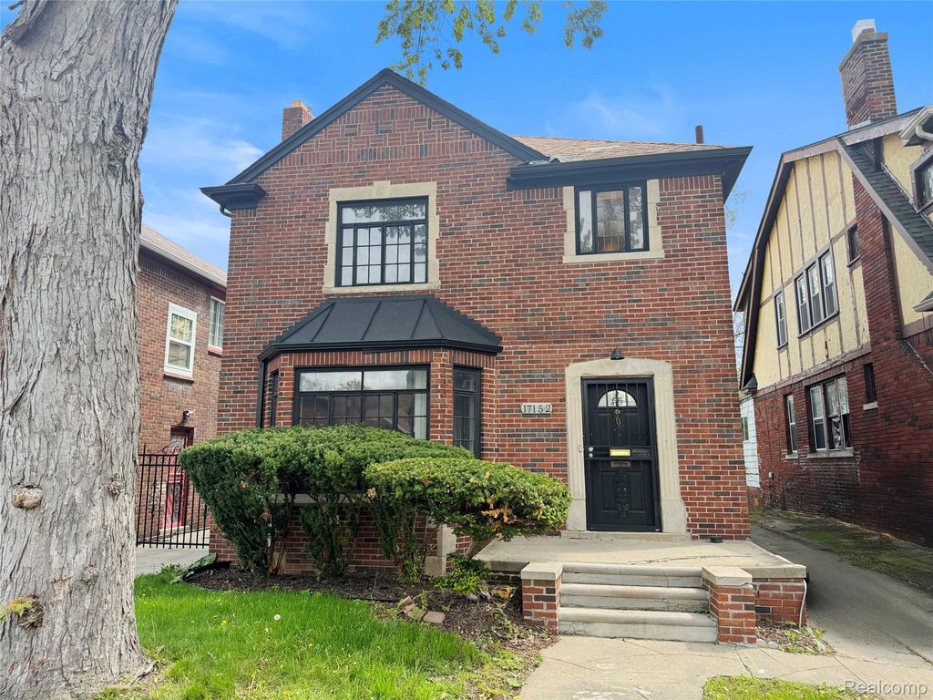 17152 Ohio Street, Detroit city