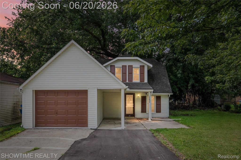 14854 10 Mile Road, Warren city