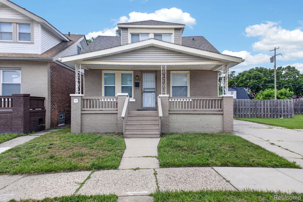15859 Santa Rosa Drive, Detroit city