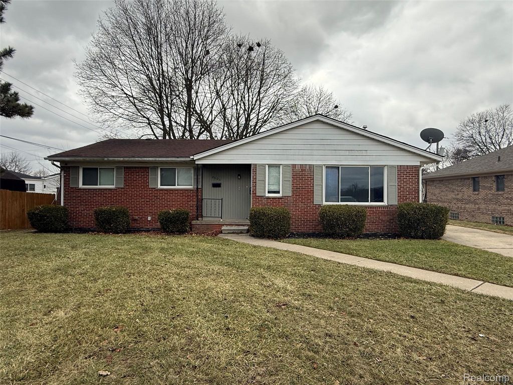 2501 King Road, Trenton city