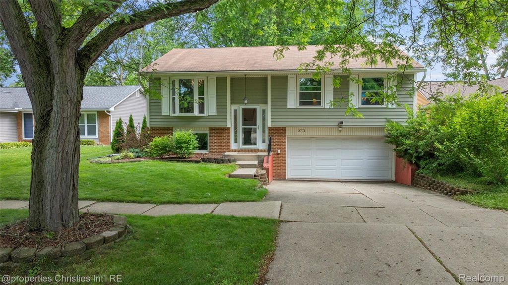2771 Winter Drive, Troy city