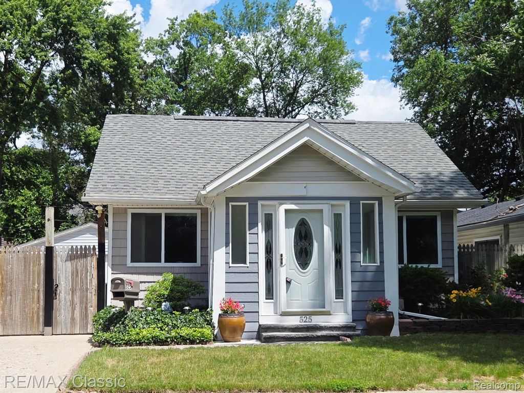525 E Lewiston Avenue, Ferndale city