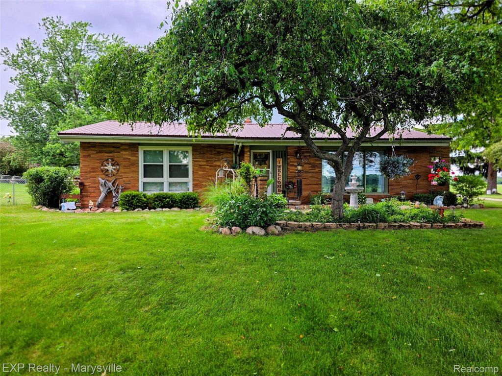 11232 Yale Road, Yale city