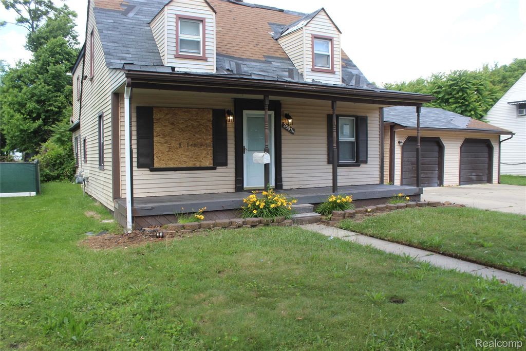25974 Powers Avenue, Dearborn Heights city