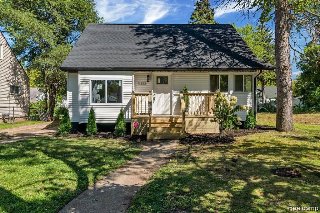 5322 Winthrop Boulevard, Flint city