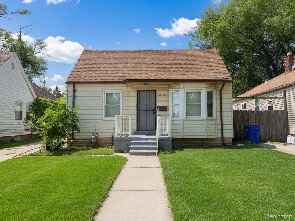 2241 Fullerton Street, Detroit city