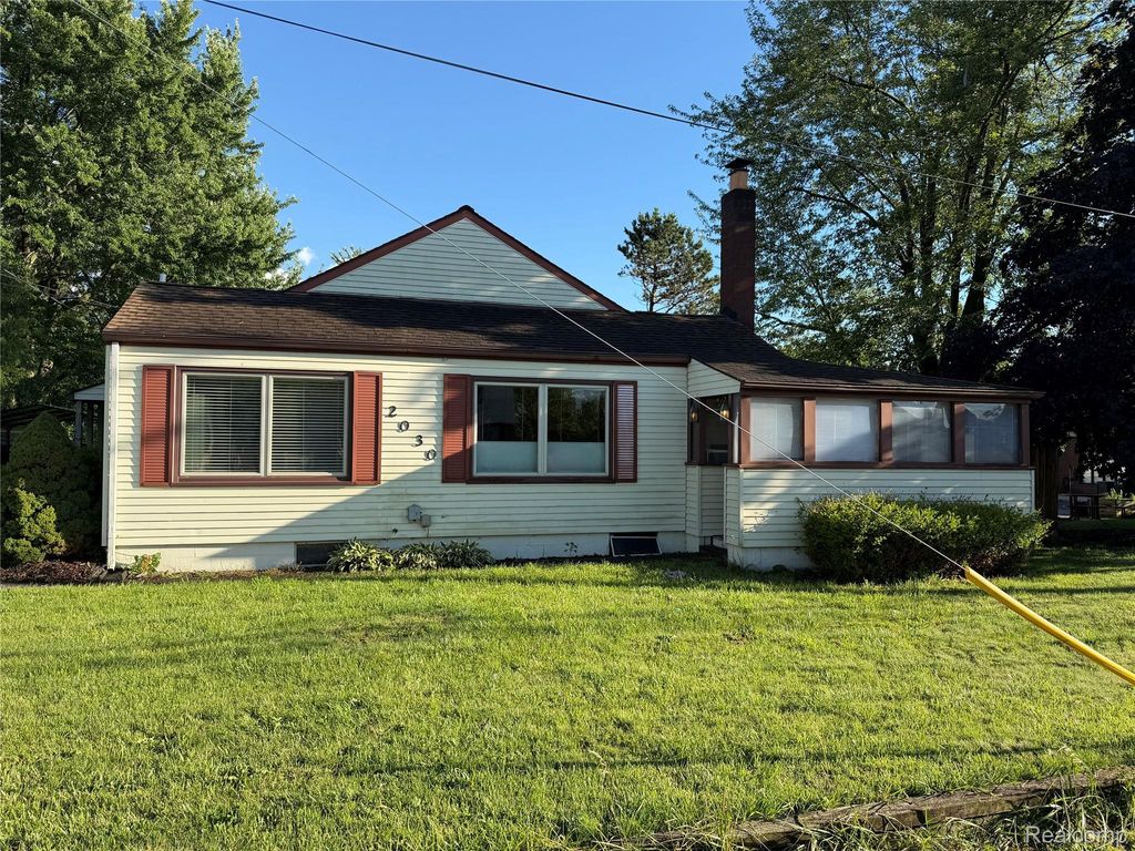 2030 Orpington Drive, Troy city