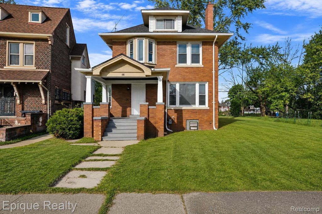 64 Glendale Street, Highland Park city