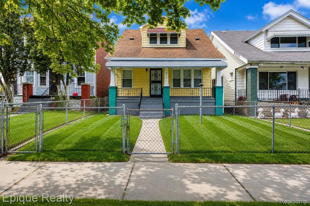 5045 Fairview Street, Detroit city