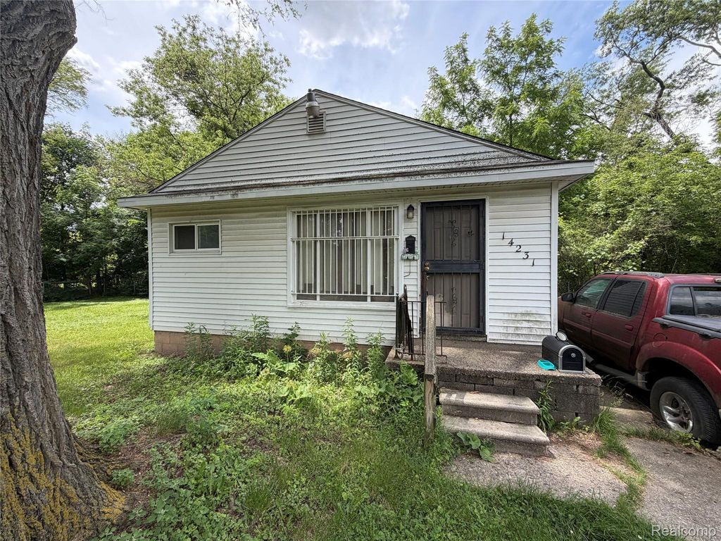 14231 Kentfield Street, Detroit city