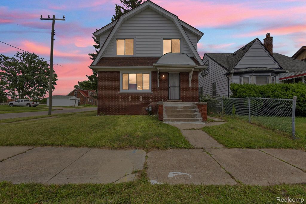 12796 Cherrylawn Street, Detroit city