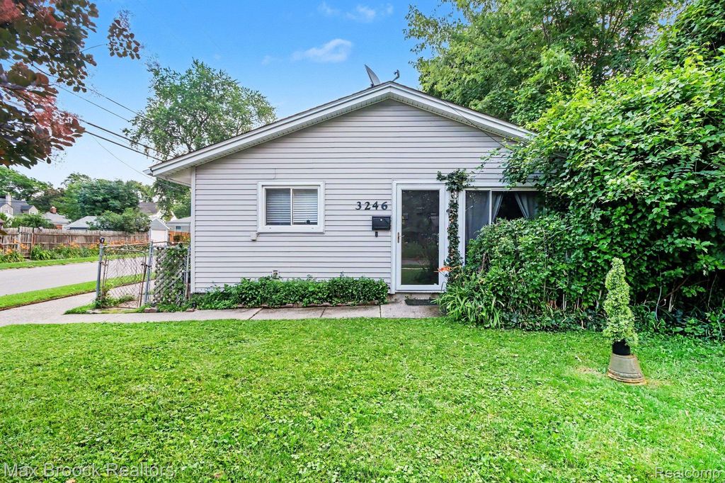 3246 Harris Street, Ferndale city