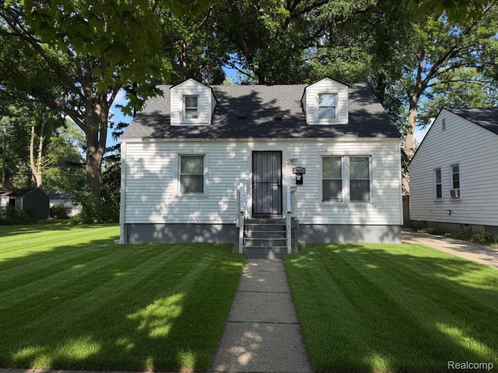 19492 Biltmore Street, Detroit city