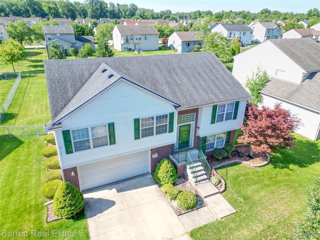 39119 Clocktower Drive, Romulus city