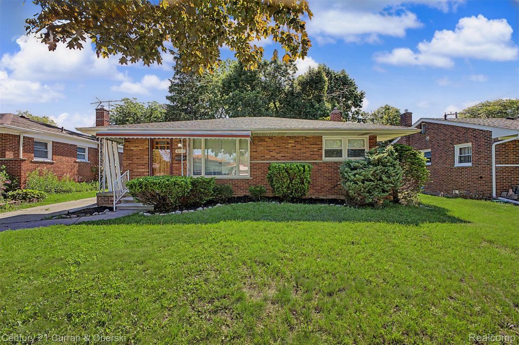 8212 Glengary Street, Dearborn Heights city