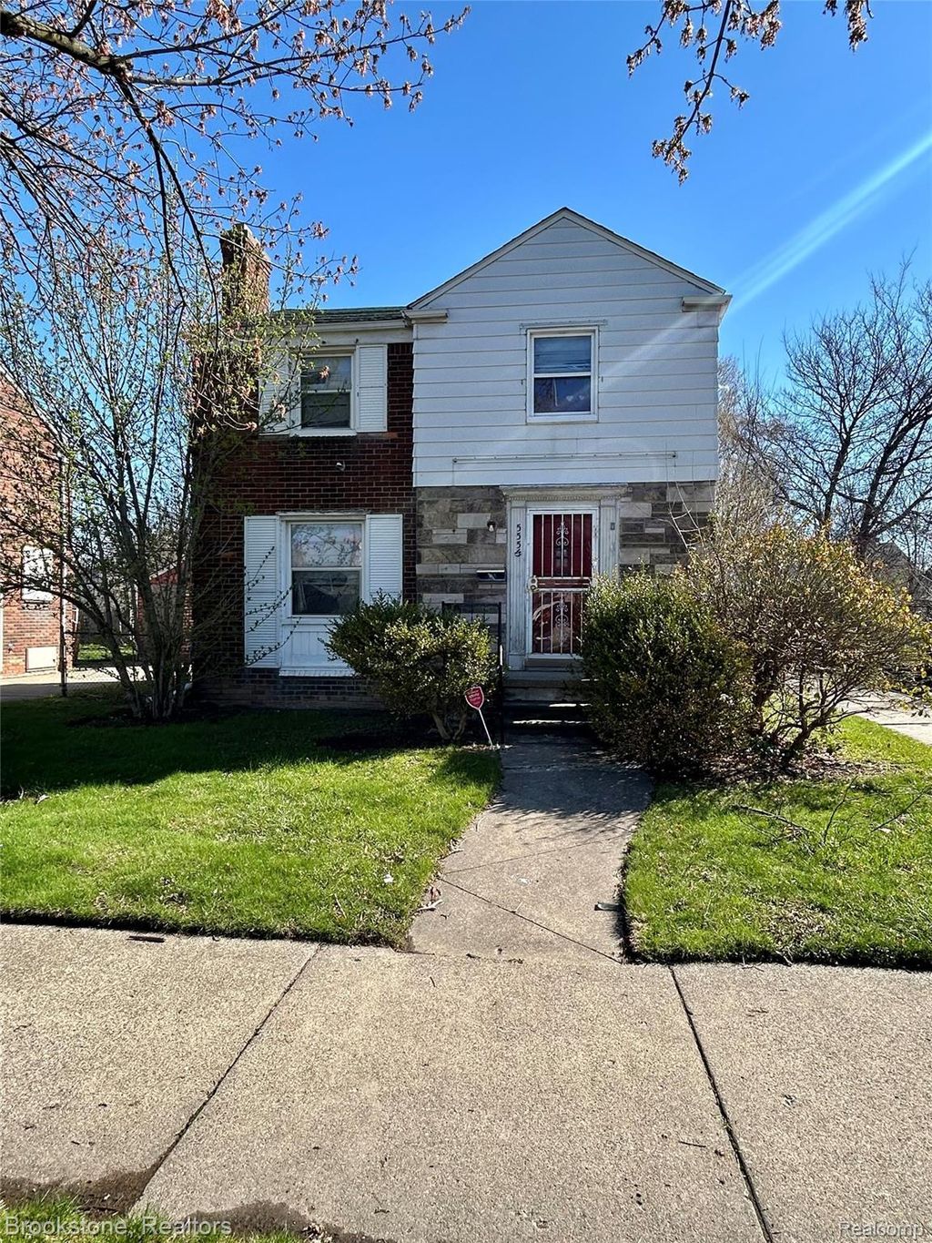 5556 Cadieux Road, Detroit city