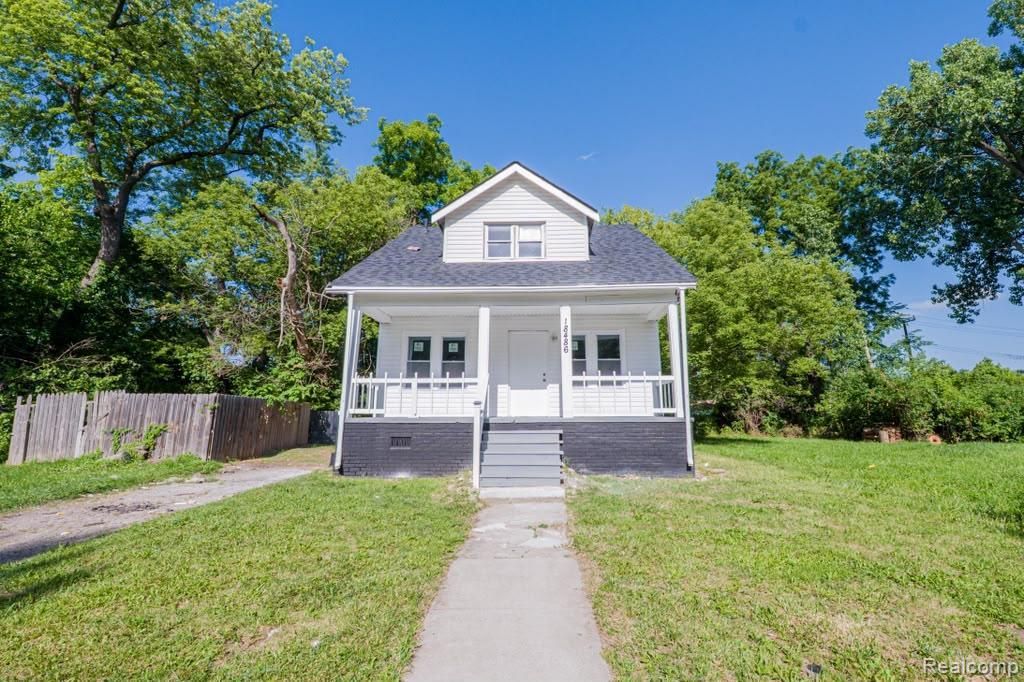 18486 Trinity Street, Detroit city